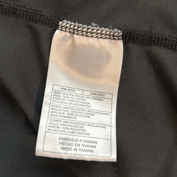 Nike FIT Cold and Wind Women's Black Running Jacket Size XL (16-18) - Picture 7 of 8